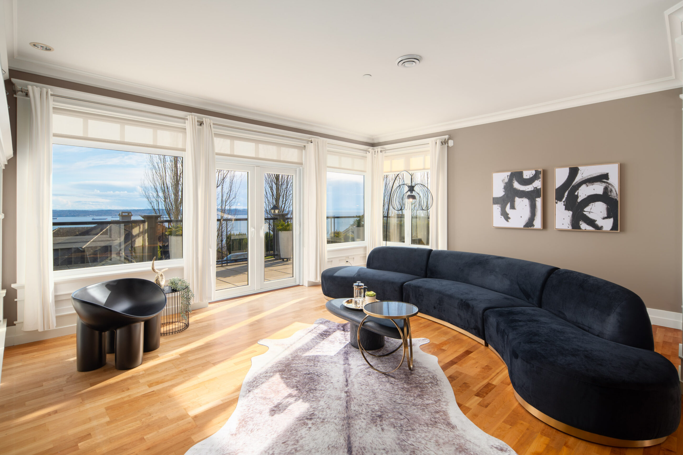 CUSTOM GORGEOUS HOME WITH PANORAMIC VIEW -- 2291 Orchard Ln, West Vancouver